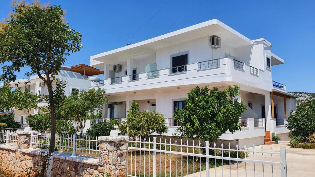 Villa Soni Oruci Εξαμίλιο Εξωτερικό φωτογραφία