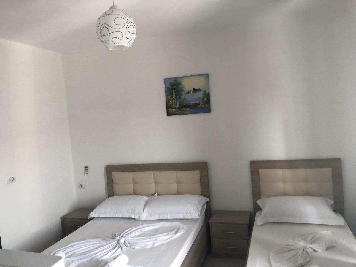 Villa Soni Oruci Εξαμίλιο Εξωτερικό φωτογραφία