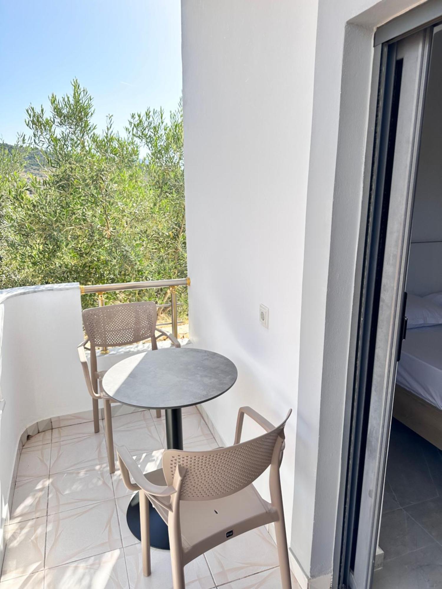 Villa Soni Oruci Εξαμίλιο Εξωτερικό φωτογραφία